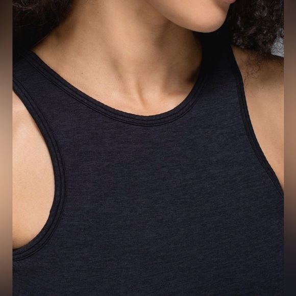 Lululemon Seamlessly Covered Tank Heathered Black - Picture 5 of 16